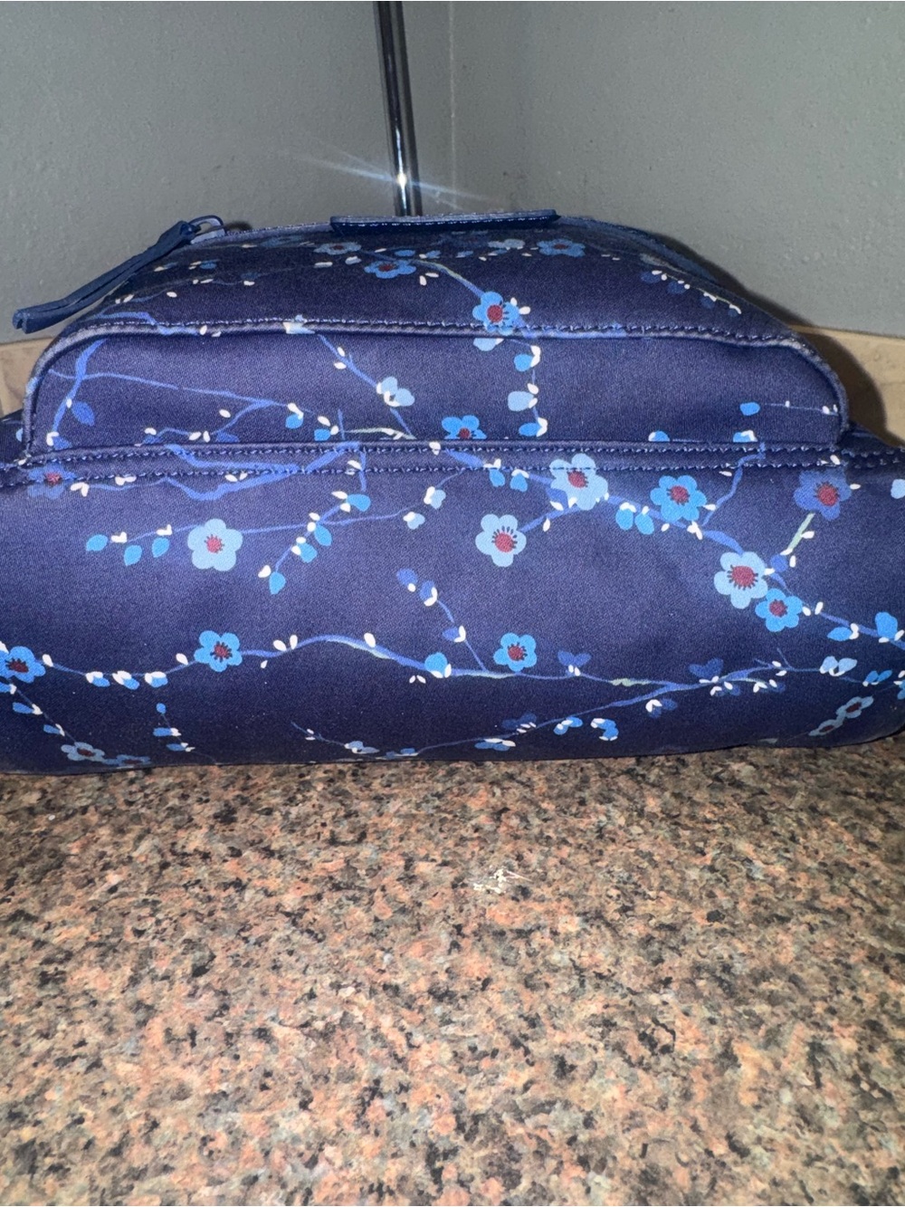 Longchamp Le Pliage Néo Sakura Cherry Blossom Backpack Navy Blue EUC - Picture 7 of 11